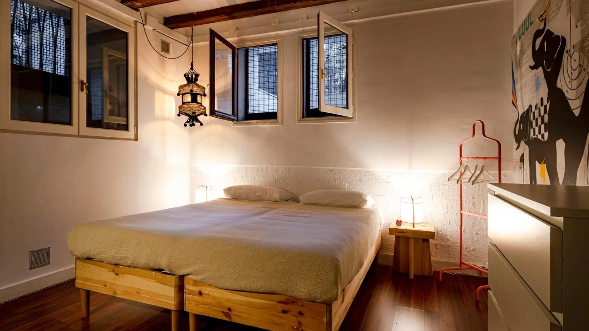 Canela Homes Barcelona Permanyer Hiszpania