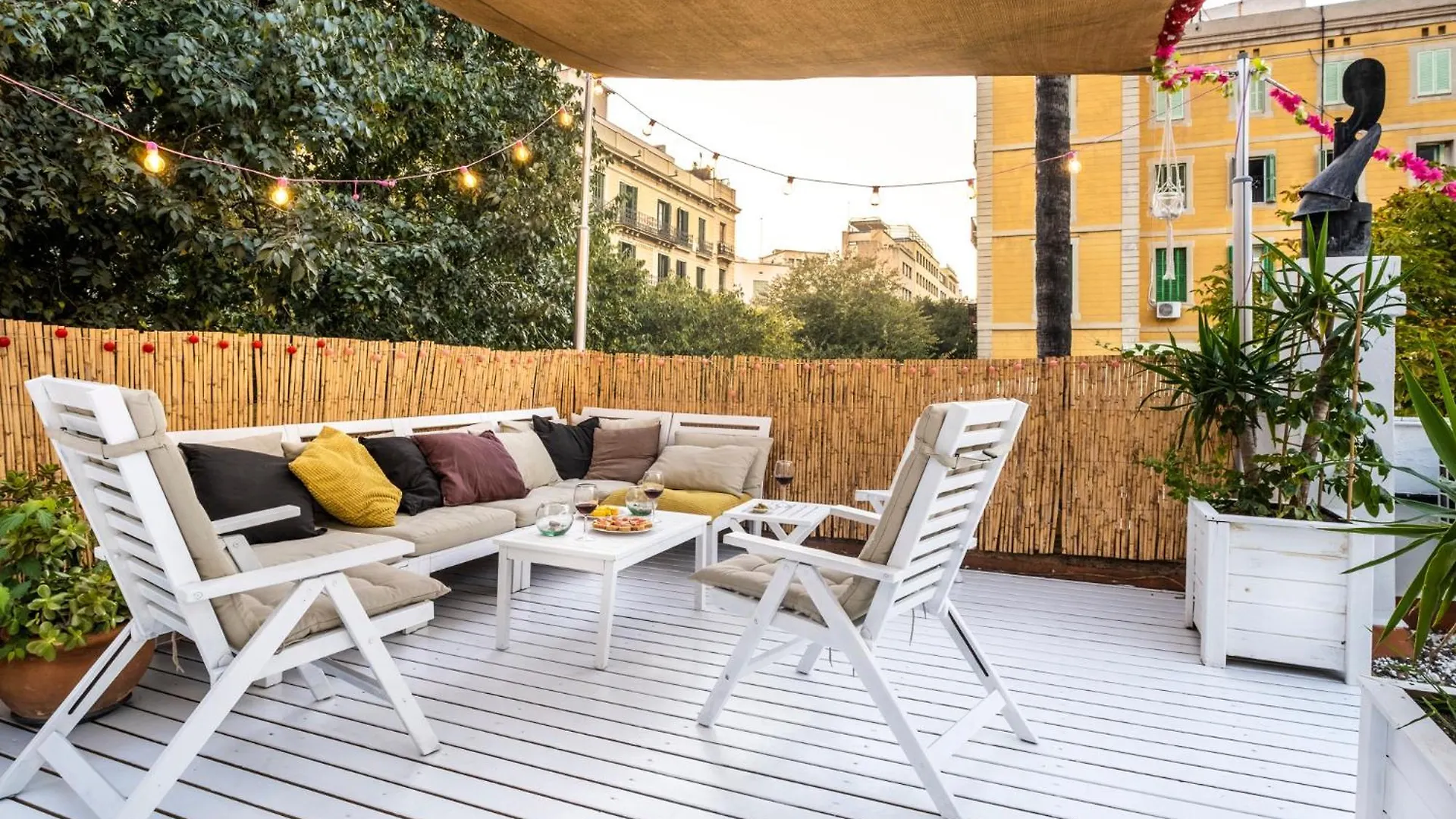 Canela Homes Barcelona Permanyer 0*,  إسبانيا